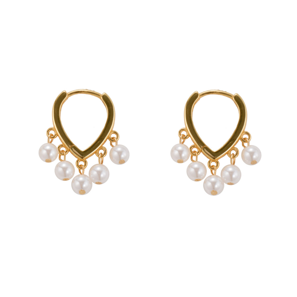 Pearl, Hoop earrings