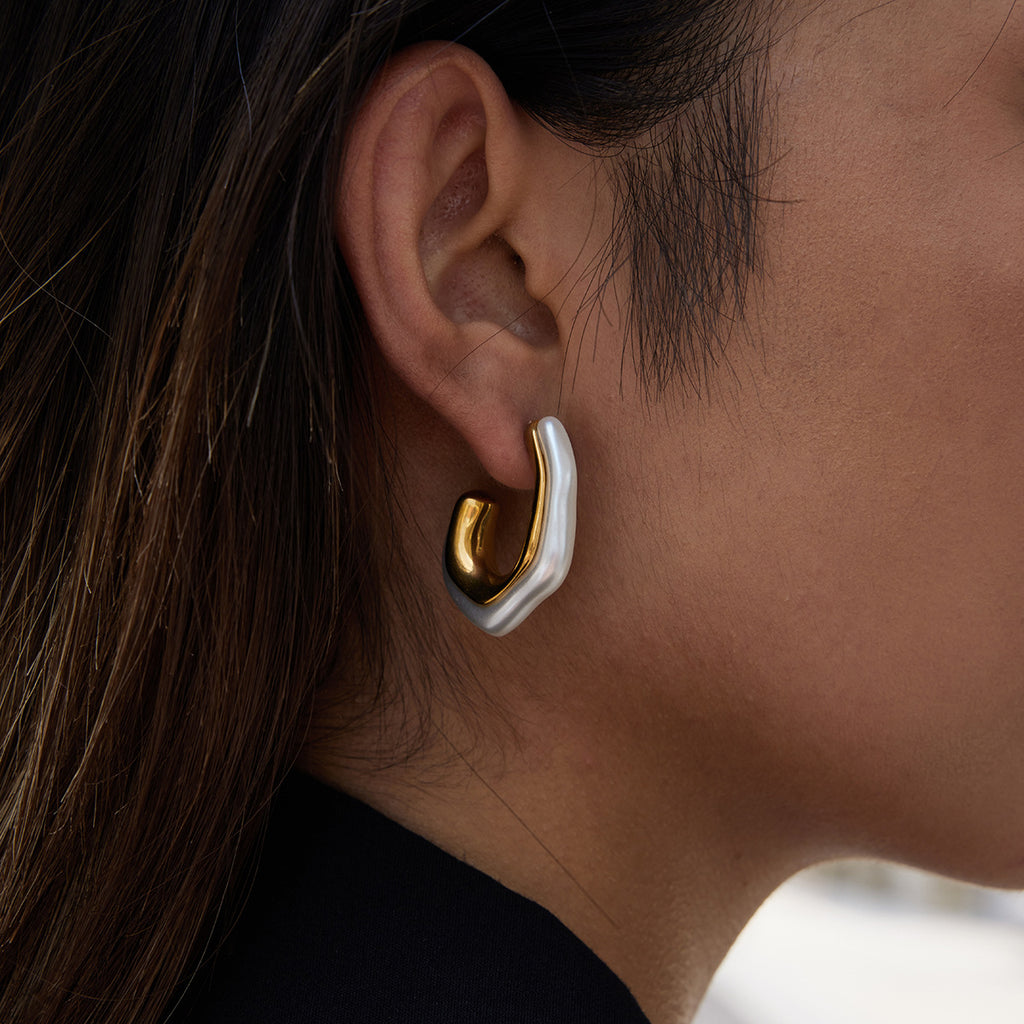 18k Gold, Pearl, Hoop Earrings