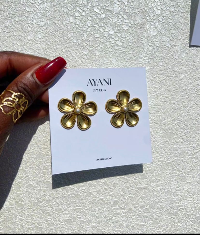 Ayani Bloom Earrings